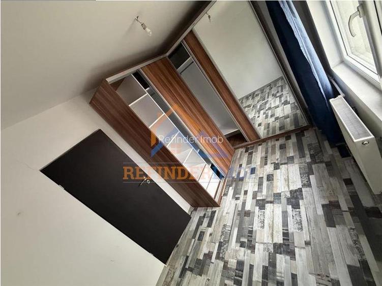 Apartament de vanzare cu 3 camere, 2 grupuri sanitare, Bulevardul Timisoara - 5