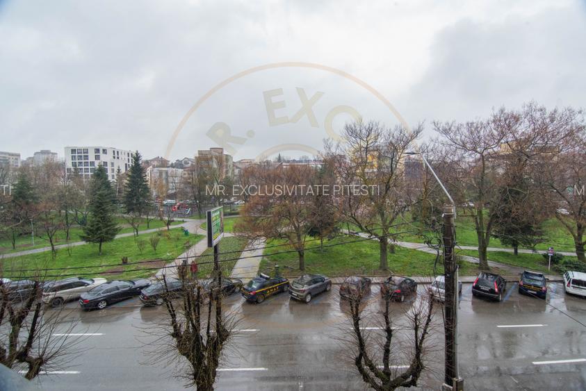 APARTAMENT 2 CAMERE DECOMANDAT LANGA BCR - 11