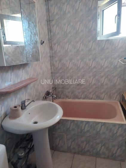 Garsoniera - zona Gara - Carrefour Market (fosta Billa) - 5