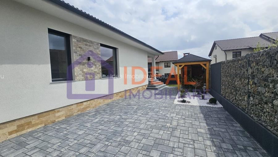Casa pe un singur Nivel cu 450 mp de teren, in Selimbar - 14