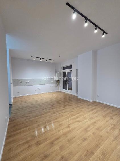 2 camere cu terasă generoasă, parter, 2 locuri de parcare, central, Lidl DN1 - 3