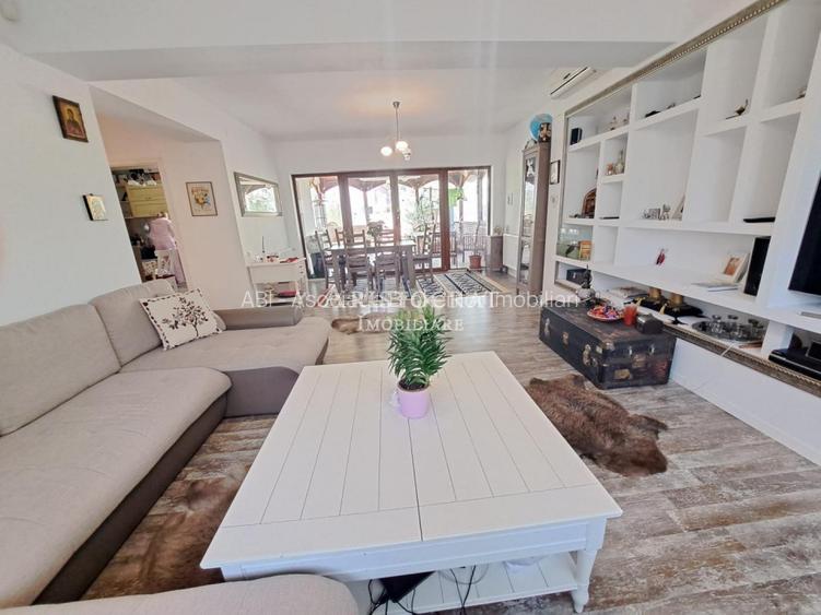 Vila Rustic Corbeanca Petresti - 8