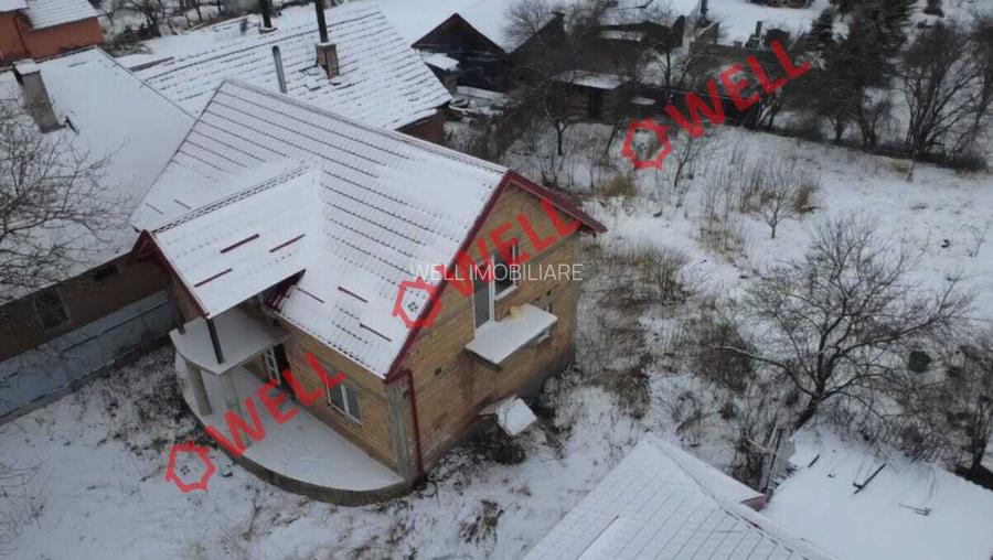 Proprietate de vânzare formată din două case, în Moacșa! - 9