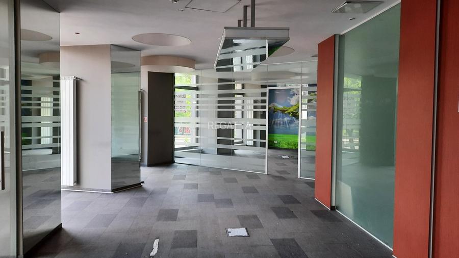 Spatiu comercial de inchiriat zona Stirbei Voda, Bucuresti 155 mp - 2