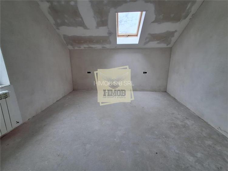 Casa rezidentiala generoasa cu 5 camere 3 bai  dressing  parcare - 8