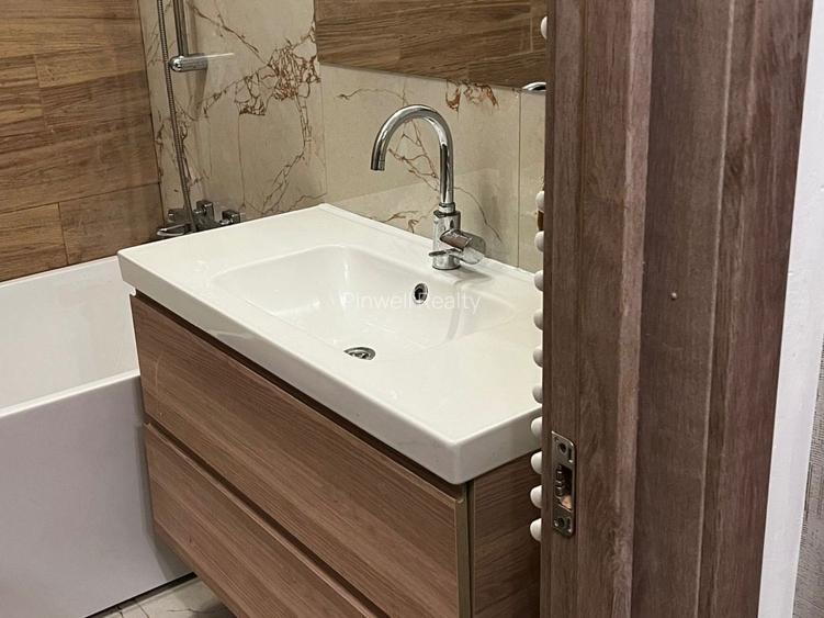 2 Room I Modern I Exigent Plaza - 10