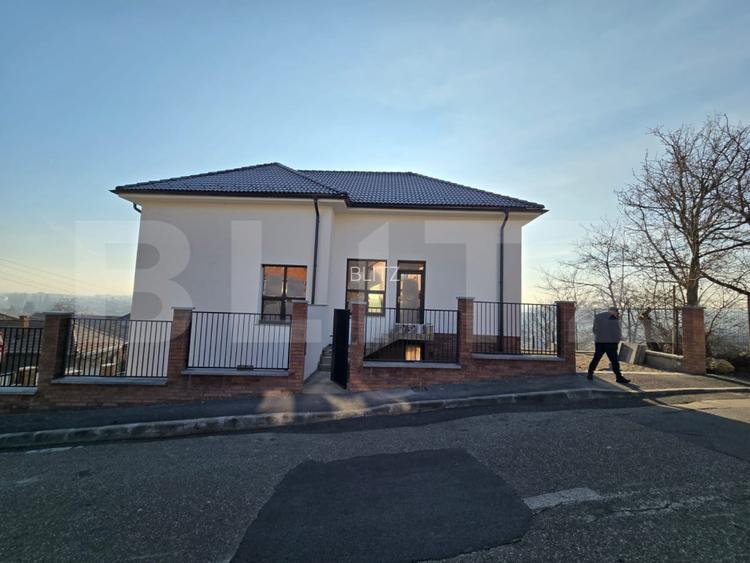 Unitatea C2 , Duplex semifinisat, zona Dambul Rotund, priveliste spre oras - 13