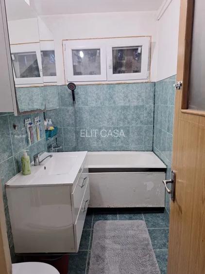 Apartament 3 camere, zona Podu Ros - 8