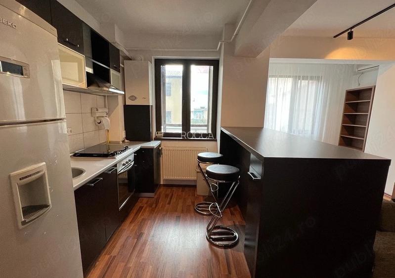 Apartament de 2 camere, 54 mp, boxa, centrala, balcon, Jiului-1 Mai - 5