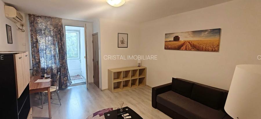 Închiriere Garsonieră 32 mp, renovată integral 2023, etaj 2, balcon, Sector 3 - 2