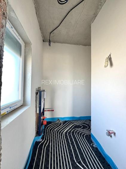 Duplex pe parter - 3 camere - teren generos -  Sacalaz - 5