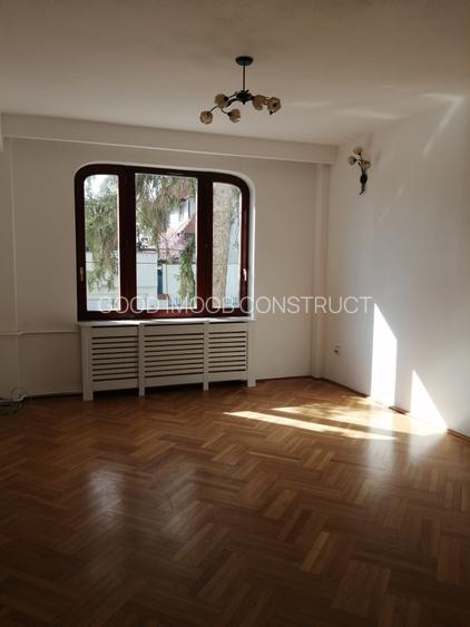 Închir Vila Floreasca 9 camere - 19