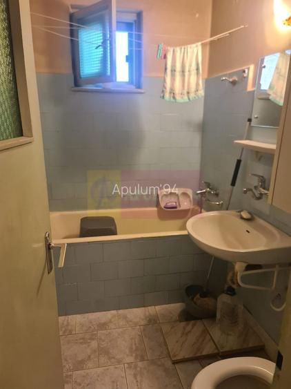 Apartament cu 2 camere de vanzare in Campina - Zona Piata Centrala - 9