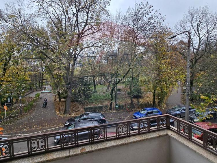 DE INCHIRIAT Zona Kiseleff- Apartament 5 camere în vila - 41