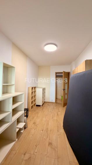 Apartament 3 camere de închiriat, zona 1 Mai - 5