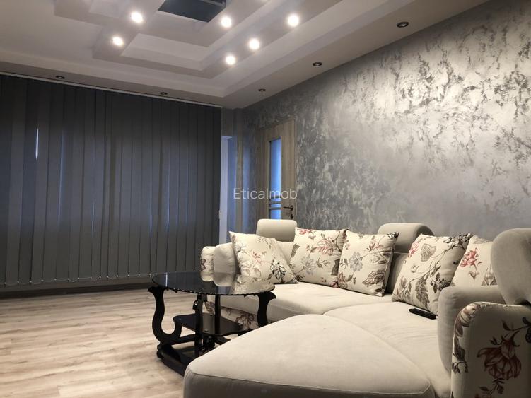 Inchiriere apartament cu 3 camere + dressing, zona centrală, langa Prefectura - 5