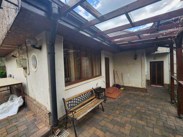 CASA INDIVIDUALA, 135 MP UTILI, PODUL DE FIER