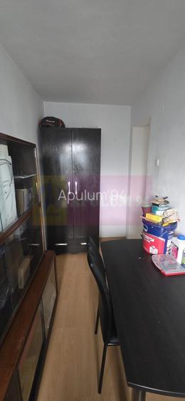 Garsoniera cu birou si balcon de vanzare in Campina - 6