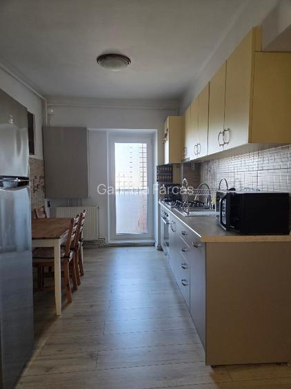 Apartament 3 camere, Piața Zorilor, 2 balcoane, centrală proprie - 5