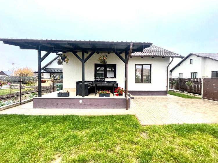 Casă de vânzare - mobilată și utilată - Hemeius - 10