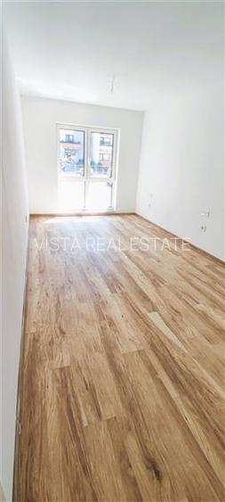 Apartament NOU 2024, 3 camere, loc de parcare si boxa. Zona Tractorul,Coresi - 10