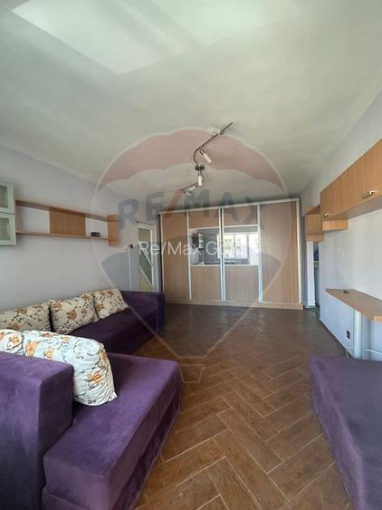 De vanzare apartament 3 camere,  MB 20 Slobozia IL - 3
