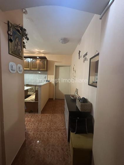 Dambovita | 2 Camere | Etaj Intermediar | Bloc Izolat - 3