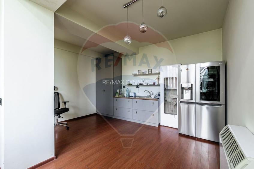 Proprietate speciala 1022 mp utili de vanzare pe Malul Muresului Arad - 14