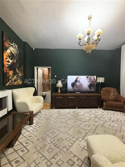 Vila interbelica, renovata elegant (2024), Garaj propriu, Mosilor - 2