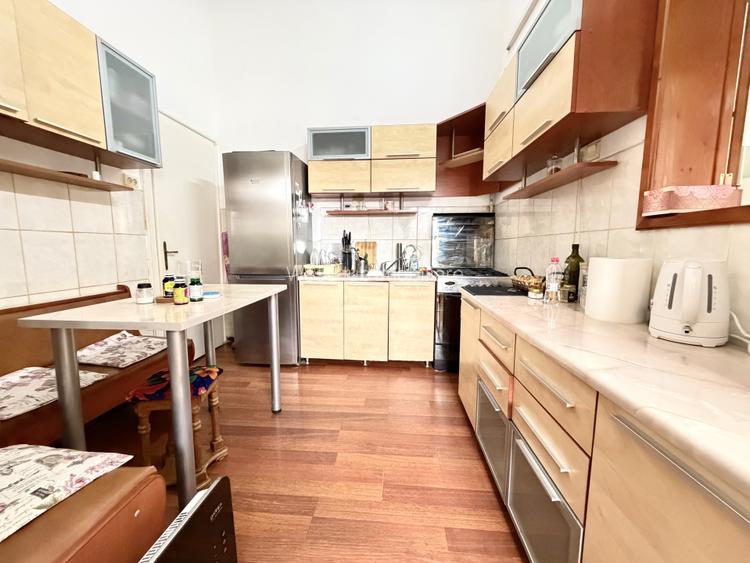 Apartament la curte comuna, 3 camere 89 mp utili - Iosefin  - 6