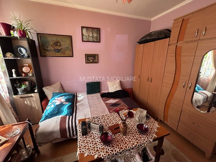 - Apartament 2 camere, Etaj 1, zona Hristo Botev , Locuibil. - 3