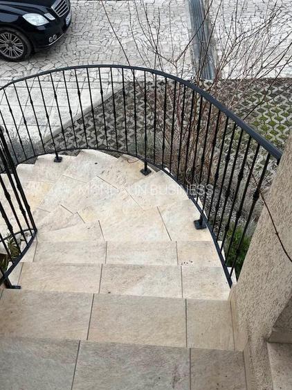 Vilă cu 8 camere, P+M , zona Dealuri, Oradea. - 8