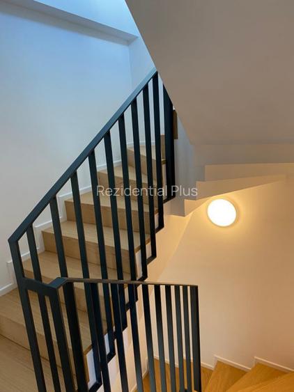 Vila, casa 5 camere/ 2 parcari, Olga Gudynn - 2