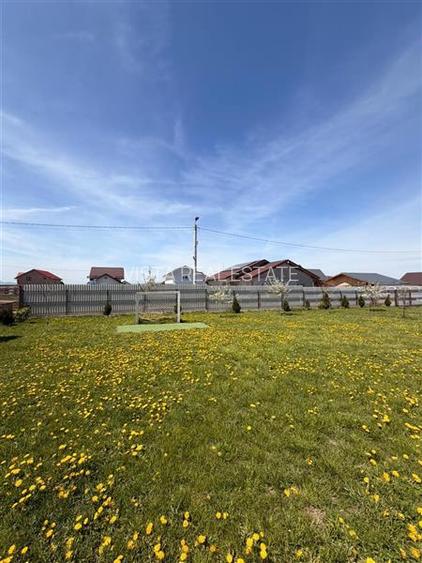 Teren 1000mp + casa vacanta, apa si curent, cartier in dezvoltare, Sanpetru-Bod - 6