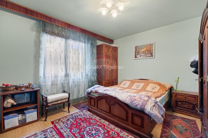 Casă / Vilă cu 6 camere de vânzare - Oraselul Copiilor - 18