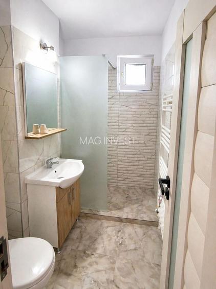 De vanzare apartament cu 2 camere, central. et. 3, 79.900 euro - 3