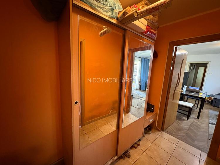 EXCLUSIV - Apartament 3 Camere - Metrou Titan La 5 Minute - 3