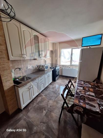 DE INCHIRIAT Apartament 3 camere zona Lacul Tei - 11