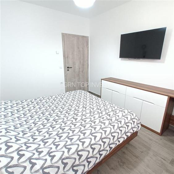 Apartament modern 3 camere terasa si parcare zona centrala - 10