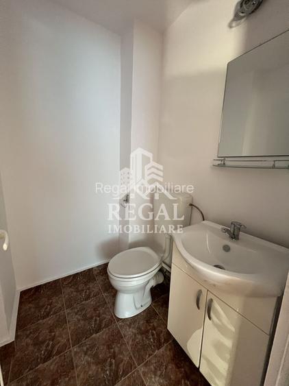 PRET NOU - Spațiu comercial de vânzare – Zona Micro 5 - 4