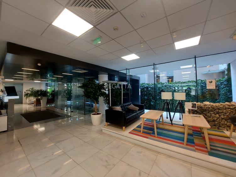 Piata Victoriei -spatii birouri,  170 mp SI 322 mp - 3