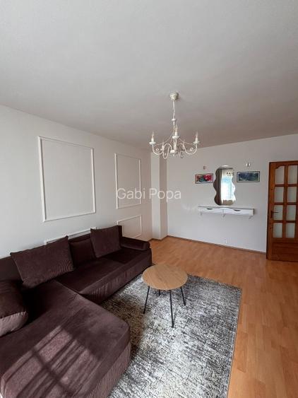 Inchiriez apartament cu 3 camere, decomandat - 3