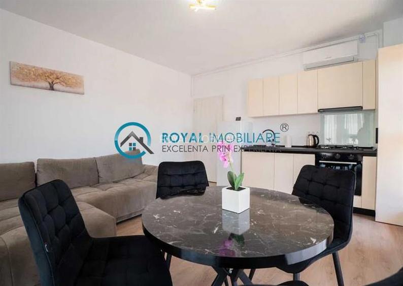 Royal Imobiliare - Inchiriere apartament 3 camere zona Valeni - 2