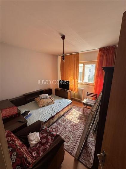 Apartament 3 camere Decomandate Aparatorii Patriei-Panselelor - 2