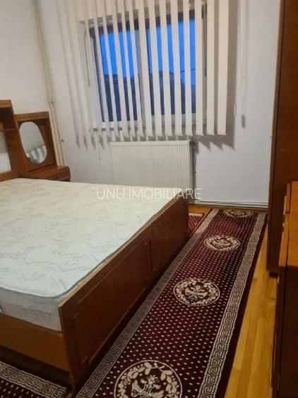Apartament cu 3 camere - zona Nicolina - Piata CUG - 3