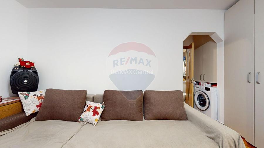 Apartament cu 2 camere de vânzare în zona Florilor - 4