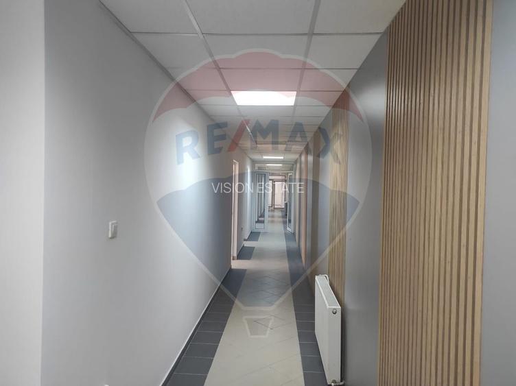 CLADIRE BIROURI 445 MP DE INCHIRIAT SLATINA - 8