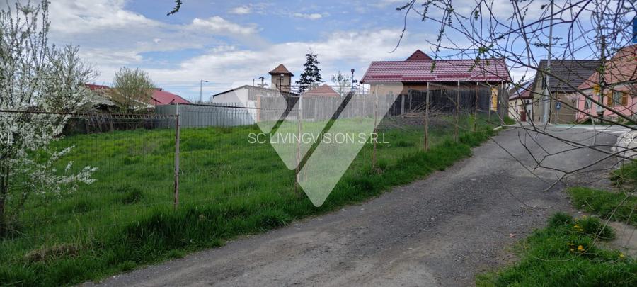Teren intravilan 650 mp de vânzare in Gusterita Sibiu - 2