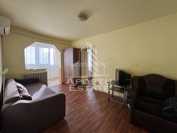 Apartament 2 camere , semidecomandat, 37mp utili, et.4/4, zona Sagului - 3