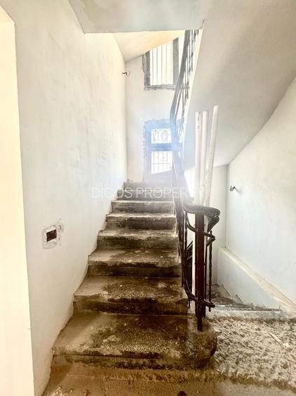 Casă de vânzare – Strada Ștefan cel Mare - 4